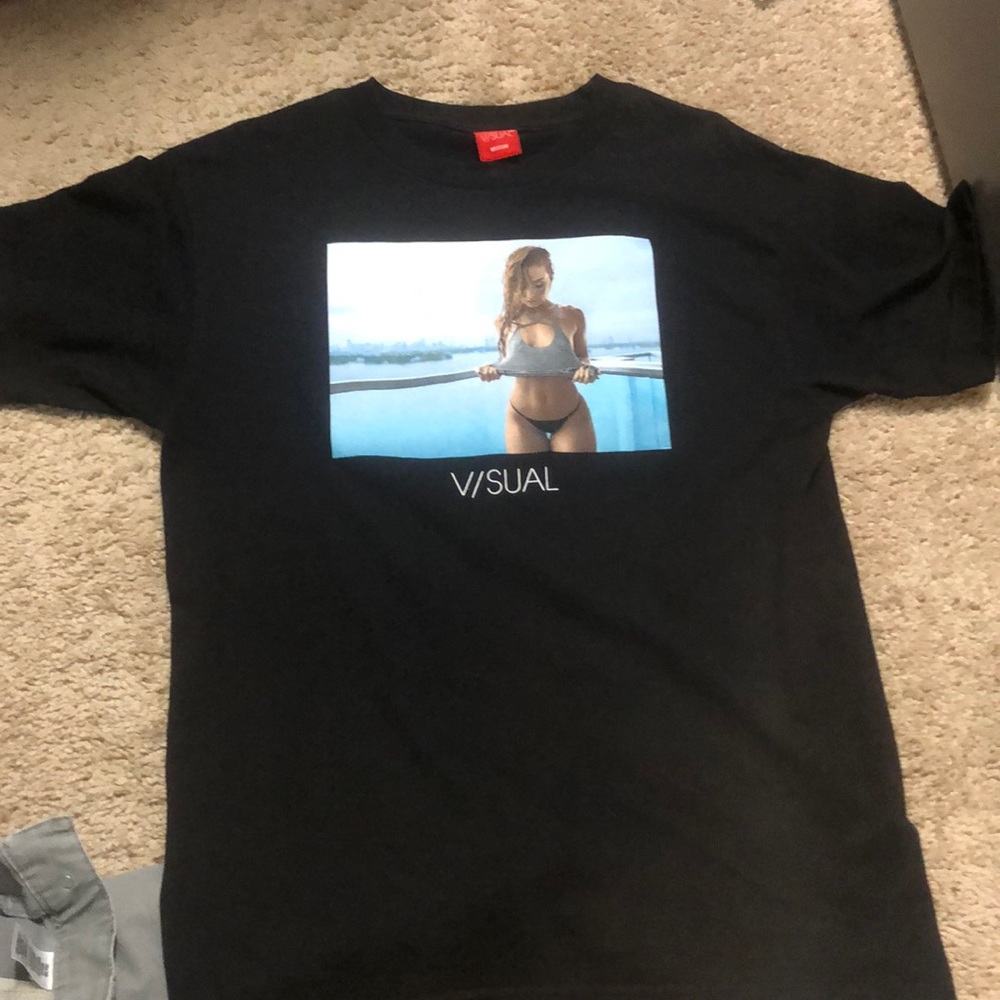 Visual T-Shirt